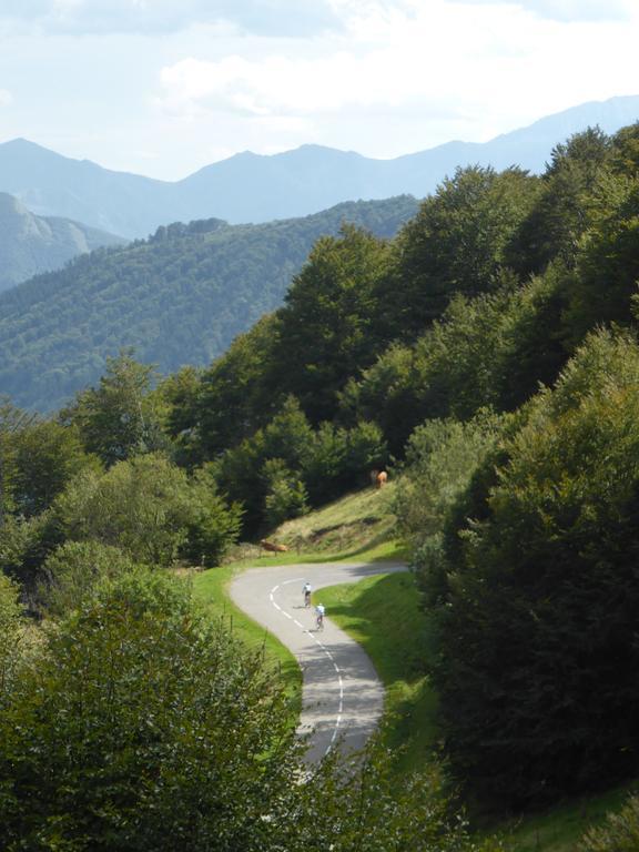 Loubieres Bedbreakfastbikespyrenees B&B 외부 사진